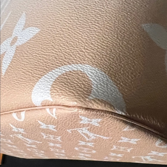 Louis Vuitton Monogram Giant By The Pool Neverfull MM Brume - Picture 8 of 13